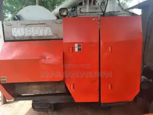 Kubota 68 2017 Heavy-Duty (Used)
