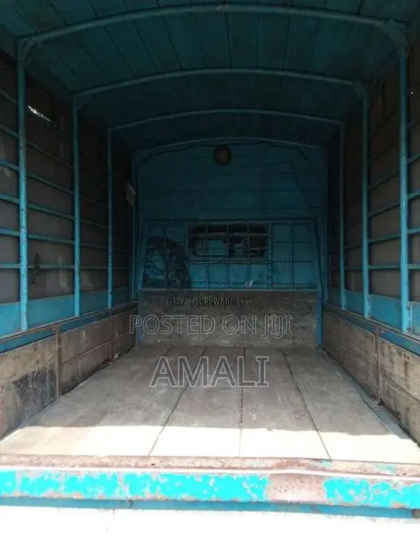 Mitsubishi CANTER 1989 Lorry (Used)