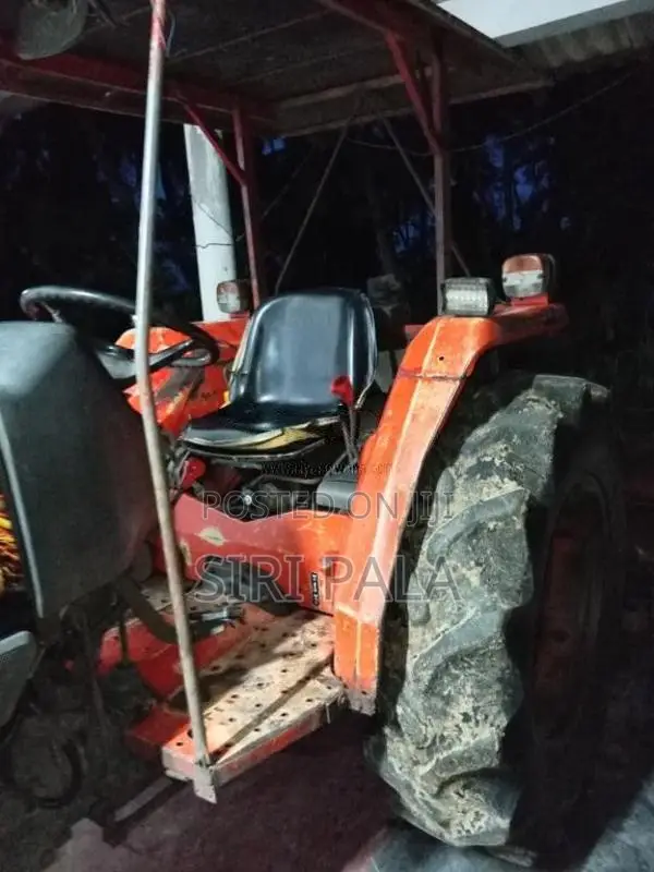 Kubota LA 508 2015 Tractor (Used)