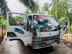 Isuzu 4HJ1 2005 Lorry (Used)