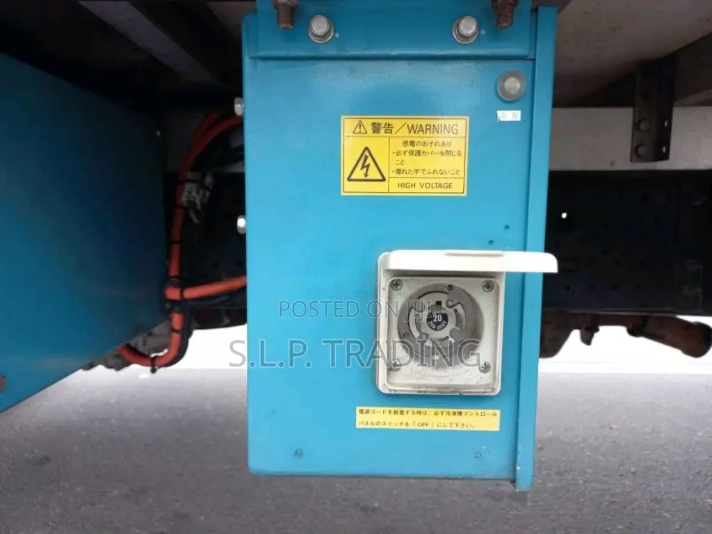 Isuzu Forward 2017 Lorry Unregistered (Recondition)