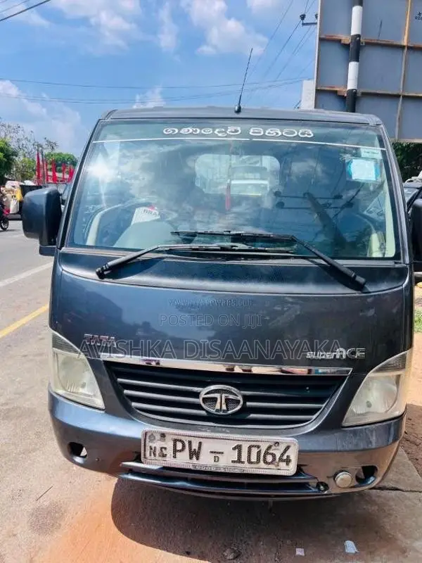 Tata Super Ace 2013 Lorry (Used)