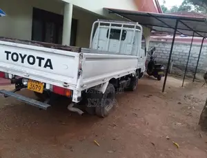 Toyota TOYOACE 1997 Lorry (Used)