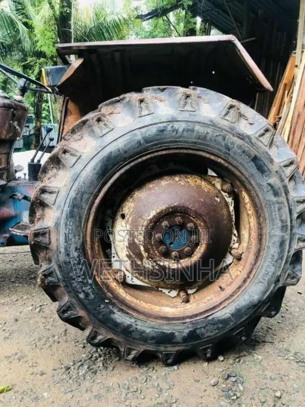 Ford 3600 1990 Tractor (Used)