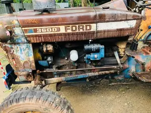 Ford 3600 1990 Tractor (Used)