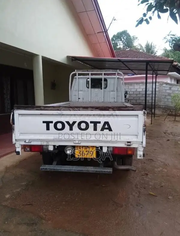 Toyota TOYOACE 1997 Lorry (Used)