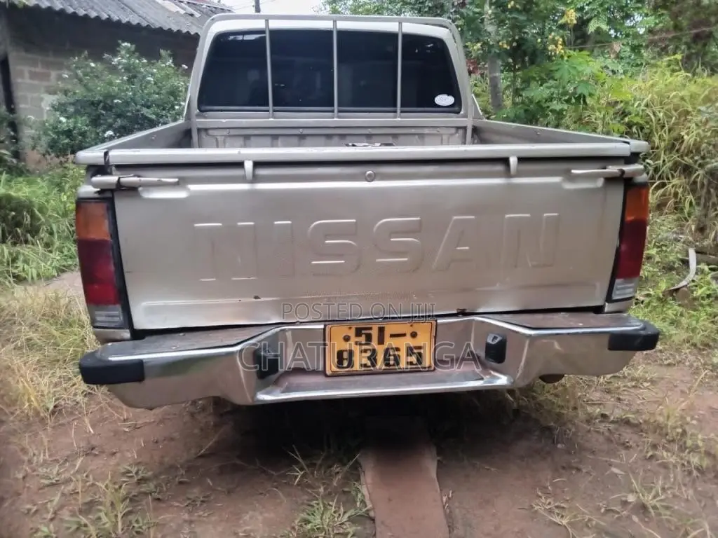Nissan D21 1991 Pickup (Used)