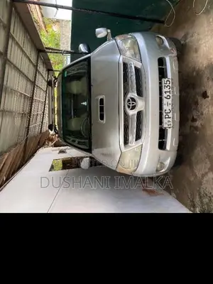 Toyota Hilux 2011 Pickup (Used)