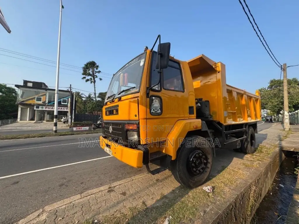 Ashok-Leyland Leyland 2018 Lorry (Used)