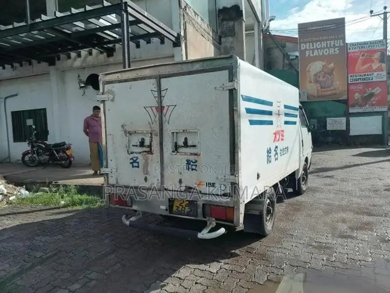 Isuzu Fargo 1994 Lorry (Used)