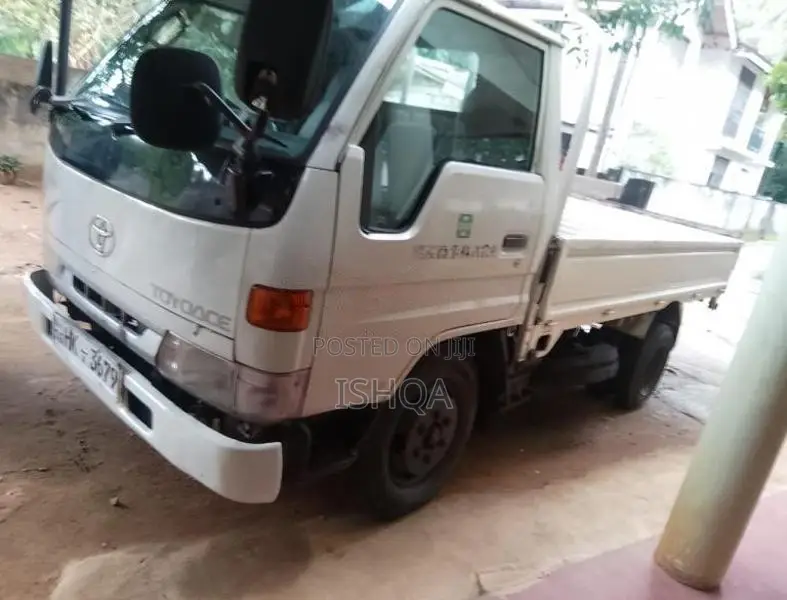 Toyota TOYOACE 1997 Lorry (Used)