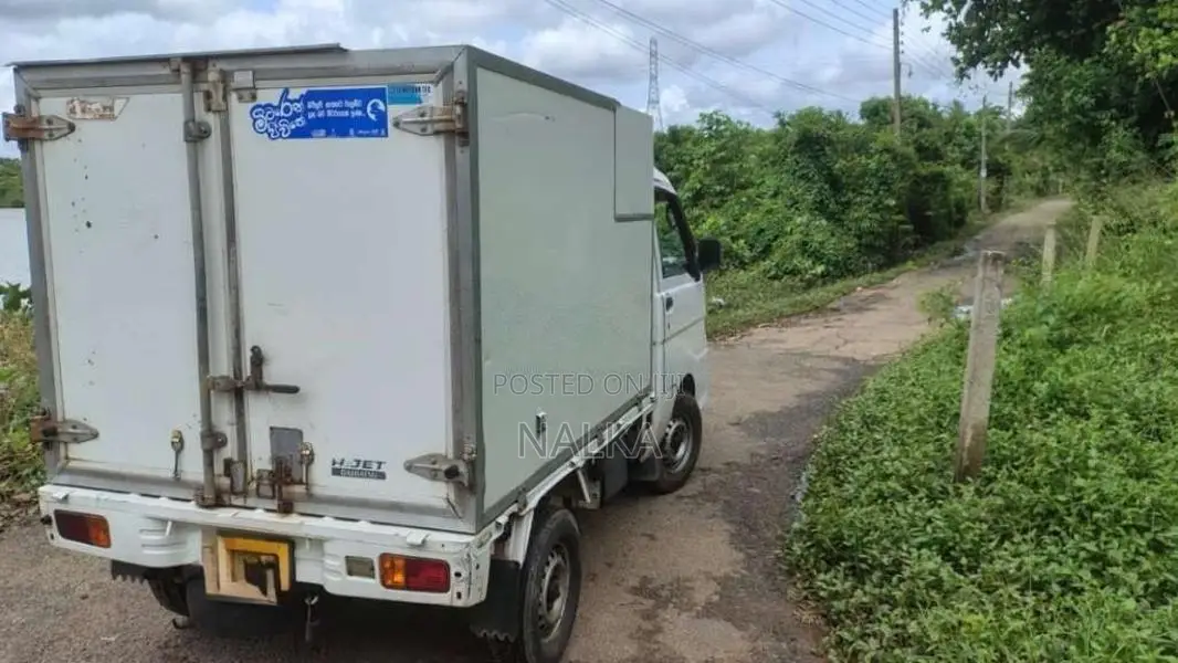 Daihatsu Hijet 2013 Lorry (Used)