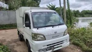 Daihatsu Hijet 2013 Lorry (Used)