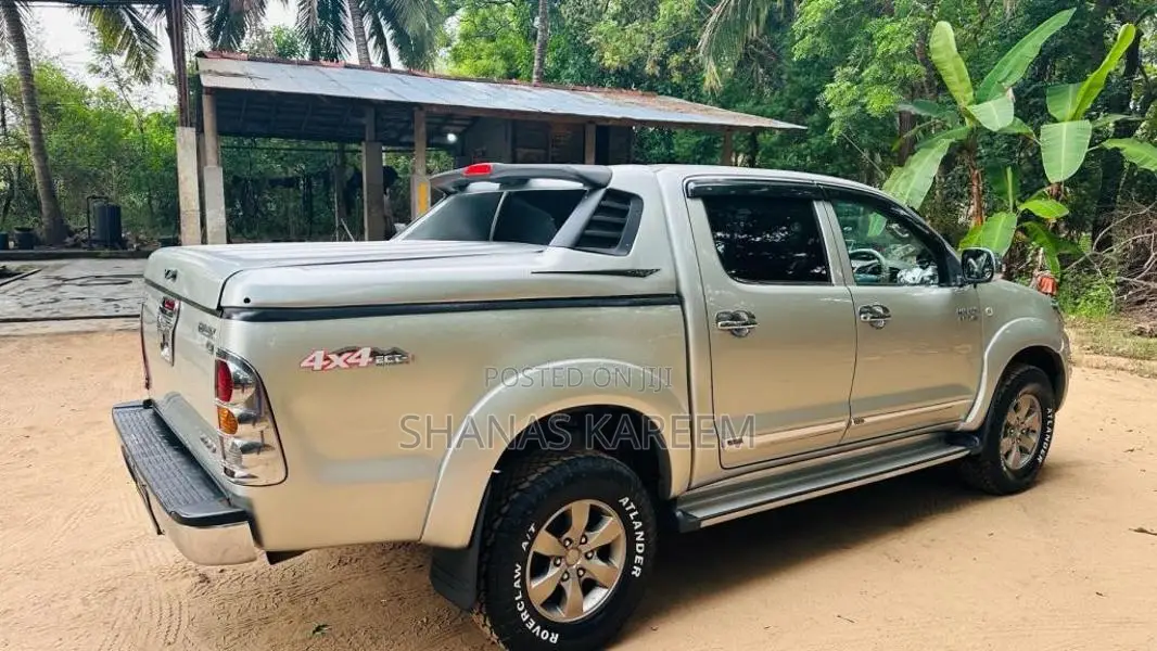 Toyota Hilux 2008 Pickup (Used)