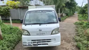 Daihatsu Hijet 2013 Lorry (Used)