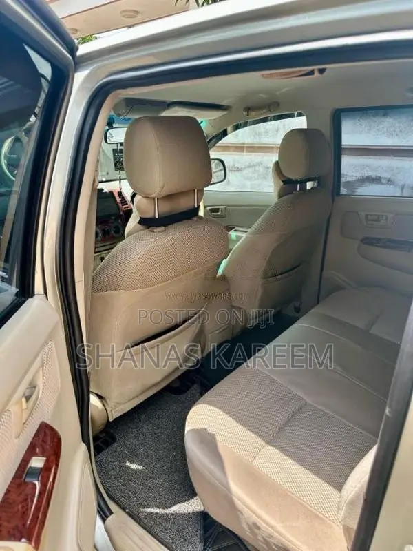 Toyota Hilux 2008 Pickup (Used)