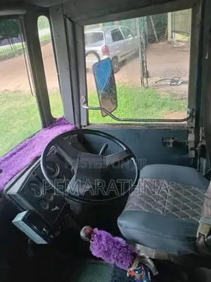 Ashok-Leyland Cargo 2002 Bus (Used)
