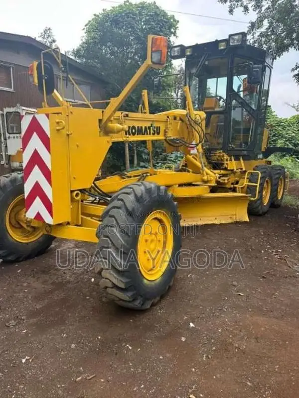 Komatsu Motor Grader GD405A-2 2012 Heavy-Duty Unregistered (Reconditio