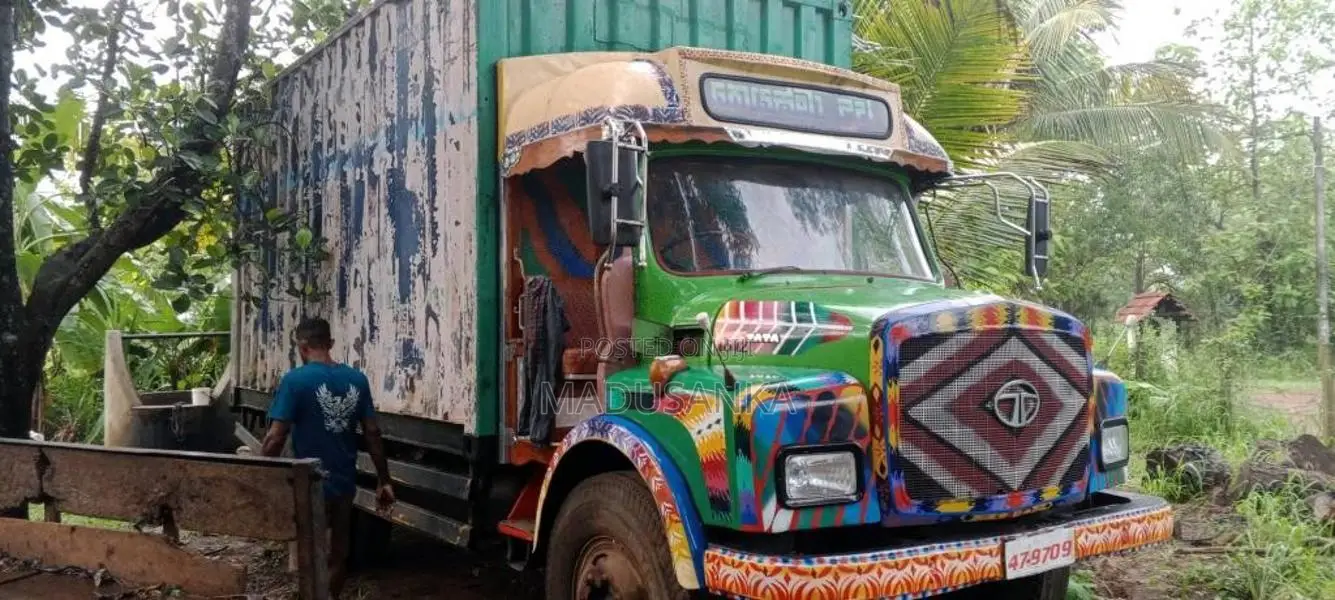 Tata 1210 1995 Lorry (Used)