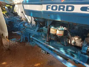 Ford 3600 1975 Tractor (Used)
