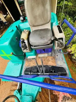 Komatsu PC30-7 Excavator 2022 Heavy-Duty (Used)