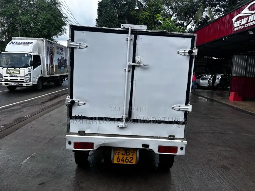 Suzuki Da52 2000 Lorry (Used)