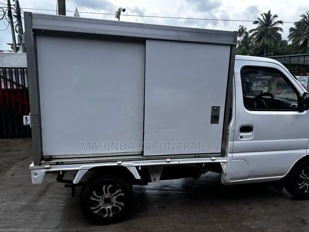 Suzuki Da52 2000 Lorry (Used)