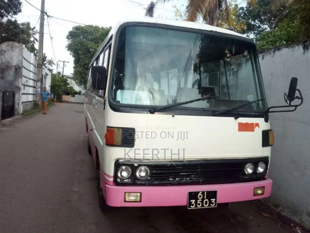 Mitsubishi Rosa 1984 Bus (Used)