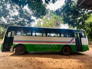 Tata Starbus 2010 Bus (Used)