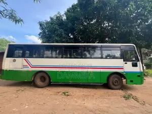 Tata Starbus 2010 Bus (Used)