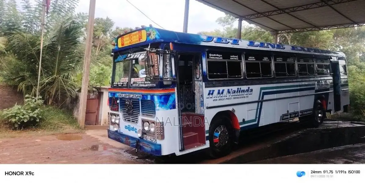 Ashok-Leyland Viking 2018 Bus (Used)