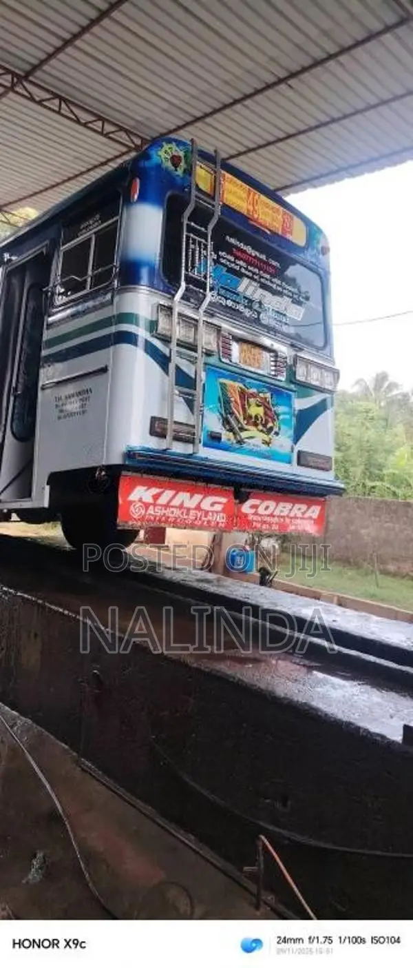 Ashok-Leyland Viking 2018 Bus (Used)