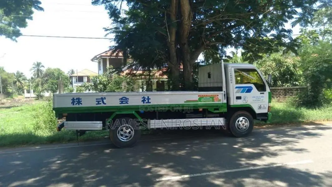Mitsubishi Canter 1986 Lorry (Used)