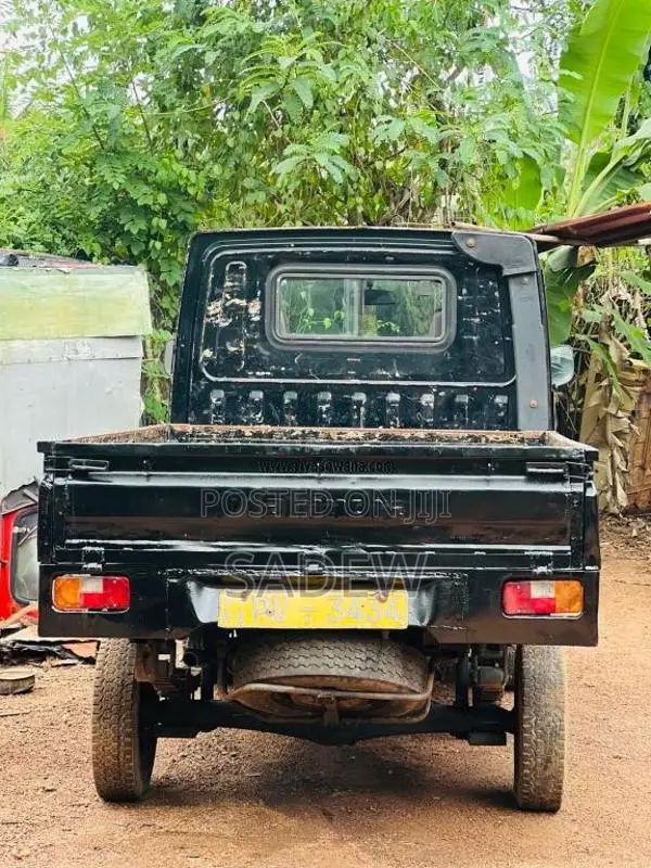 Mahindra Maxximo 2013 Lorry (Used)