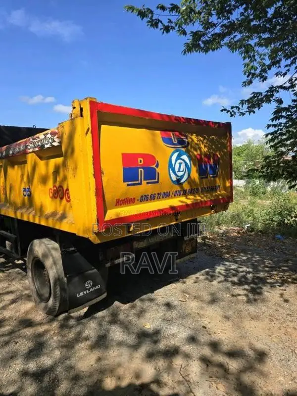 Ashok-Leyland Cargo 2012 Heavy-Duty (Used)