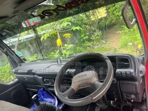 Isuzu ELF 2008 Lorry (Used)