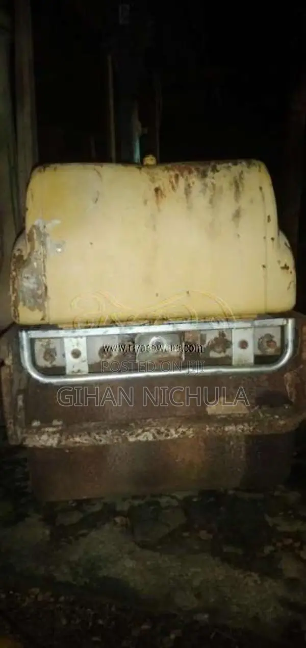 Yanmar Mikasa 2005 Heavy-Duty (Used)