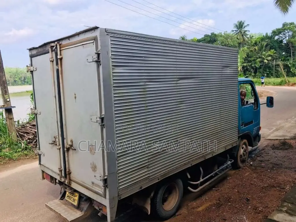 Nissan Atlas 1992 Lorry (Used)