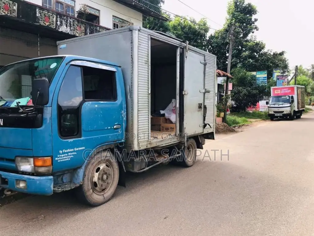 Nissan Atlas 1992 Lorry (Used)