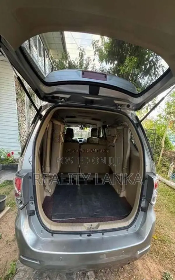Toyota Fortuner 2015 Pickup (Used)