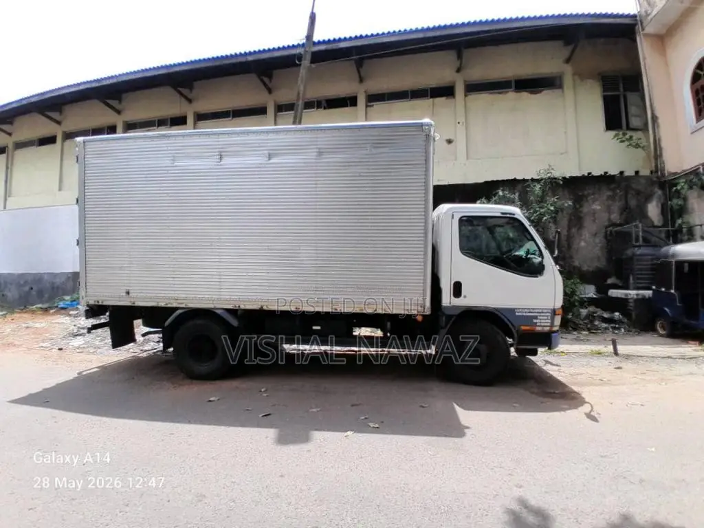 Mitsubishi Canter 2002 Lorry (Used)
