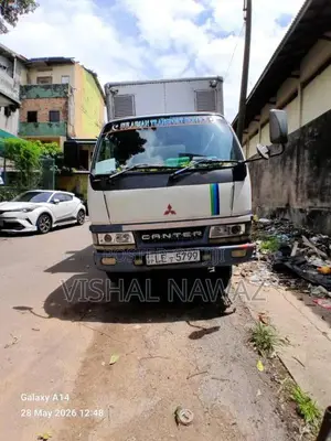 Mitsubishi Canter 2002 Lorry (Used)