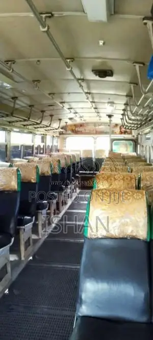 Ashok-Leyland Viking 2005 Bus (Used)