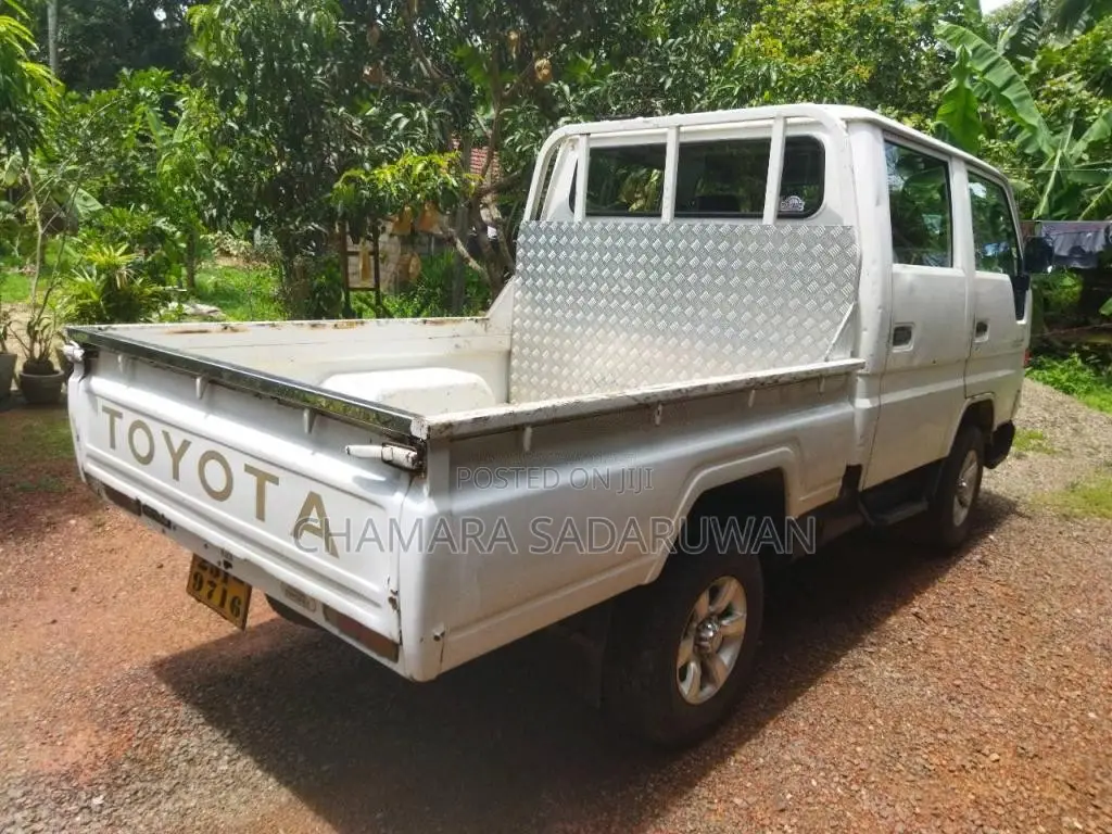 Toyota CrewCab 1993 Crew Cab (Used)