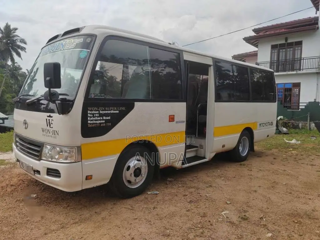 Toyota Coaster 2009 Bus (Used)