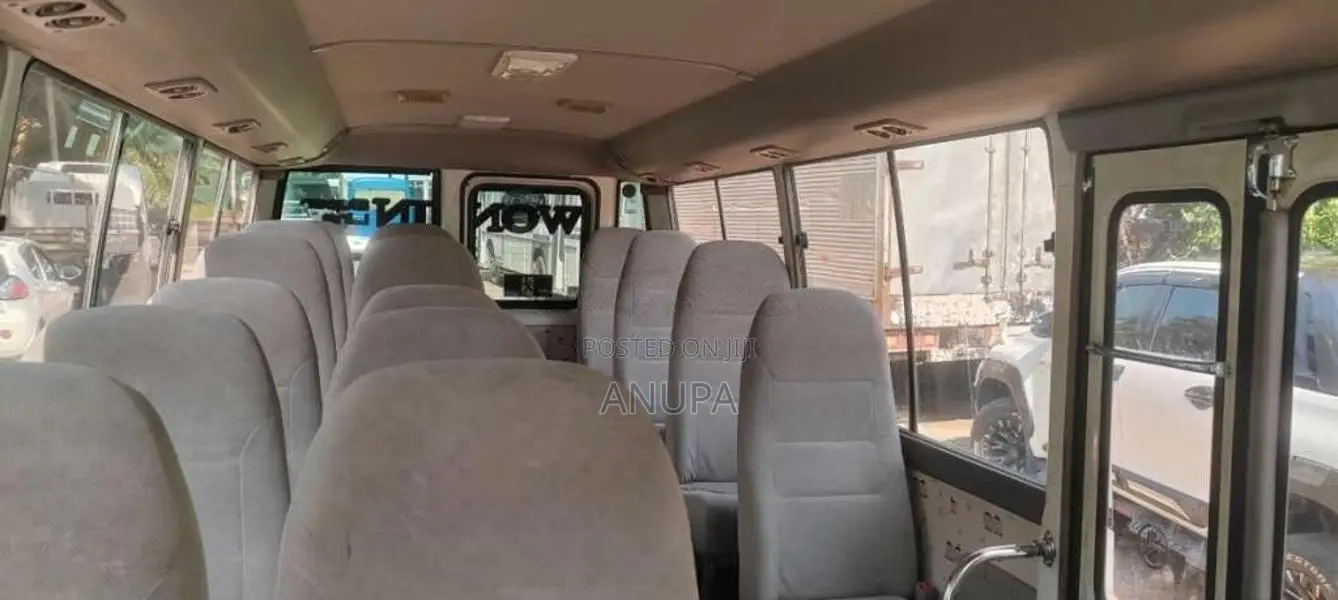 Toyota Coaster 2009 Bus (Used)