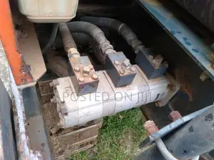 Kubota 30 2018 Heavy-Duty (Used)