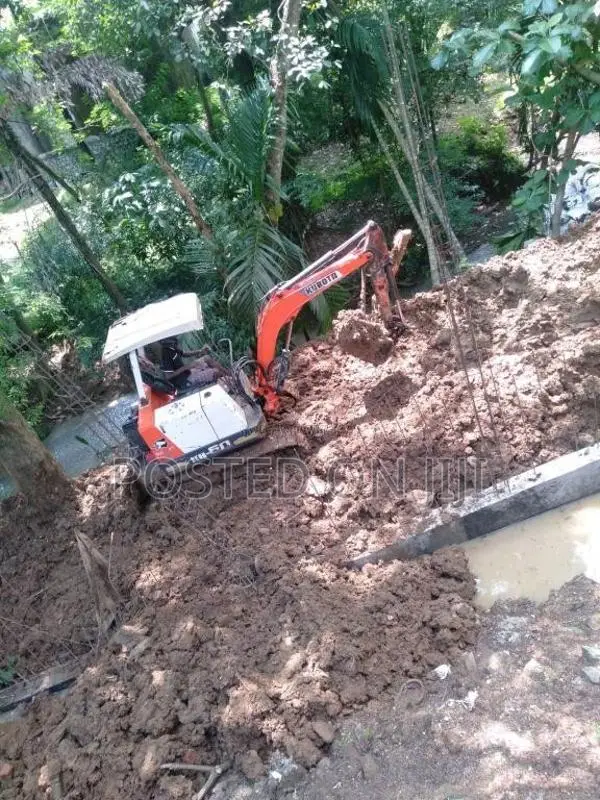 Kubota 30 2018 Heavy-Duty (Used)
