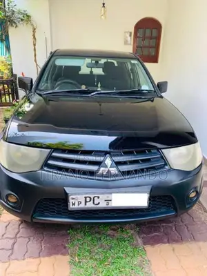 Mitsubishi L200 2011 Pickup (Used)