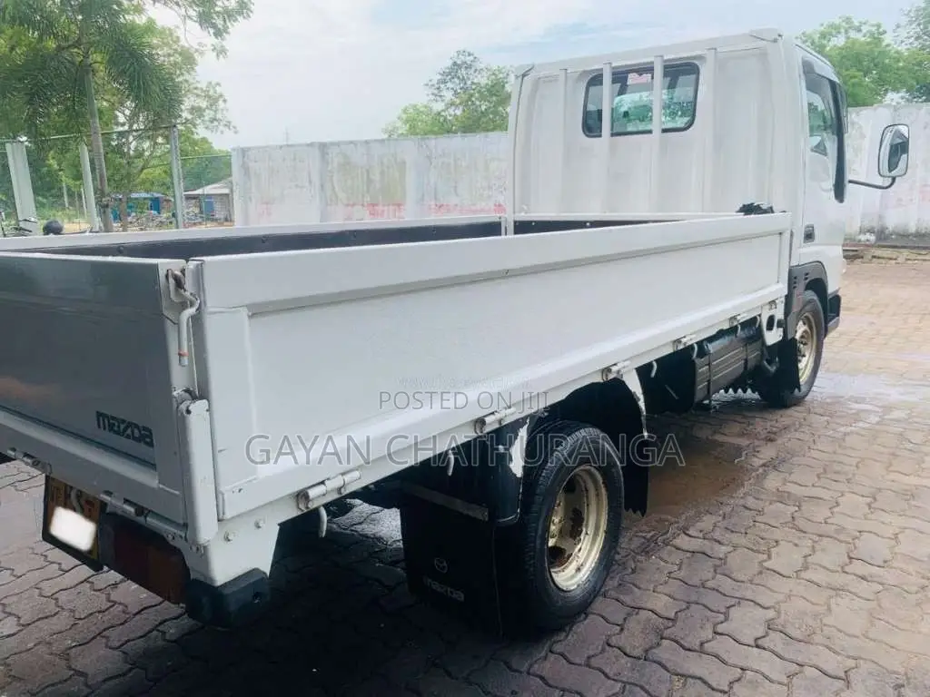 Mazda Titan 2006 Lorry (Used)